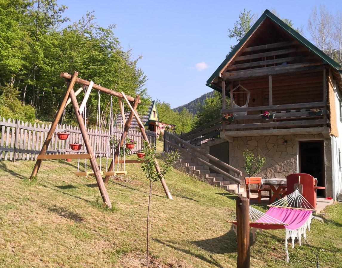 Koliba Pcelica 1-Spa Bijelo Polje Ngoại thất bức ảnh